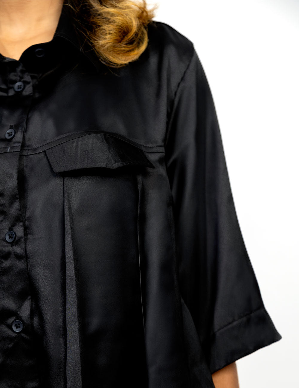 Midnight ā Belly Bust Raven Black Shirt
