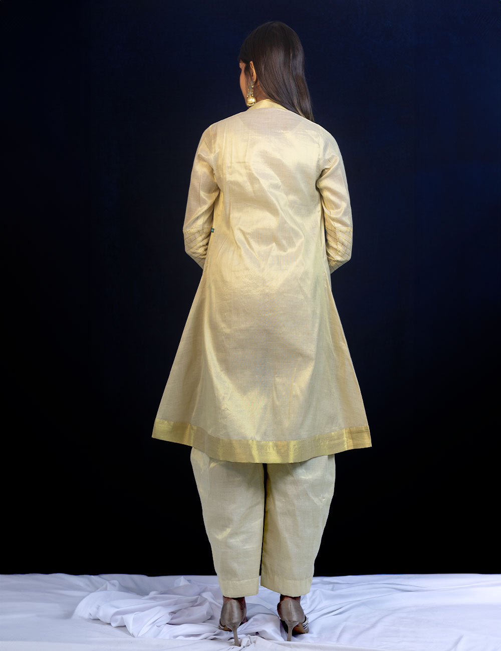 Proudi β Royal Golden Tri-Set of Co Ords & Coat