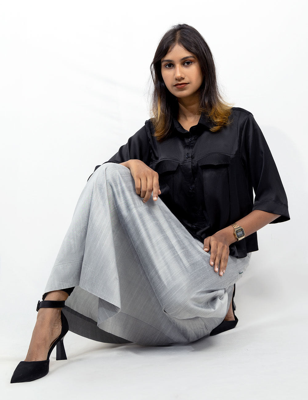 Silver Surfer – Comfy Silver Sand Skirt
