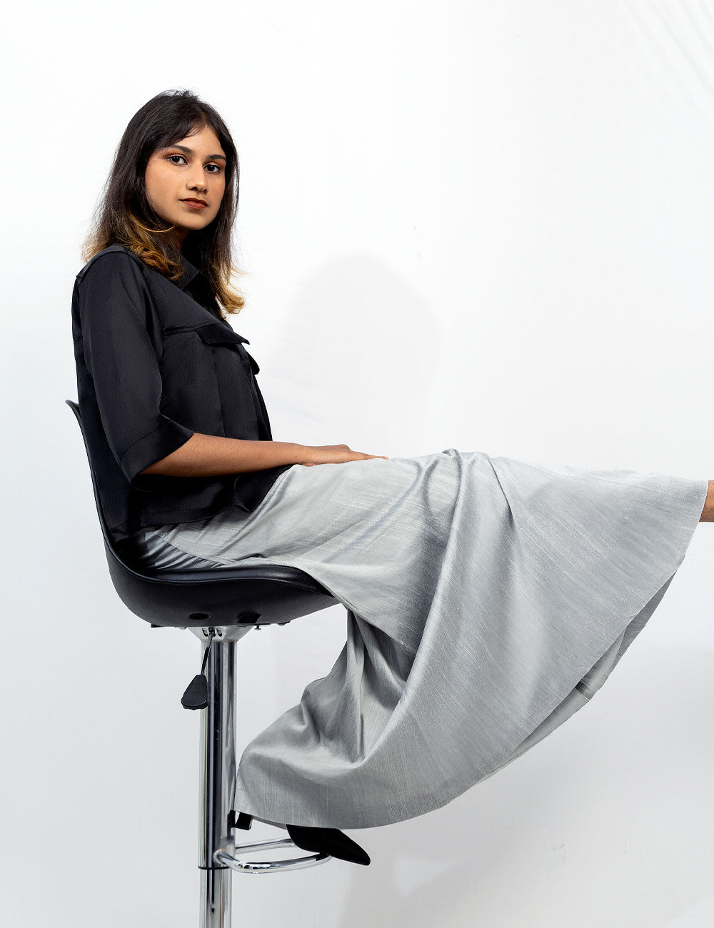 Silver Surfer – Comfy Silver Sand Skirt