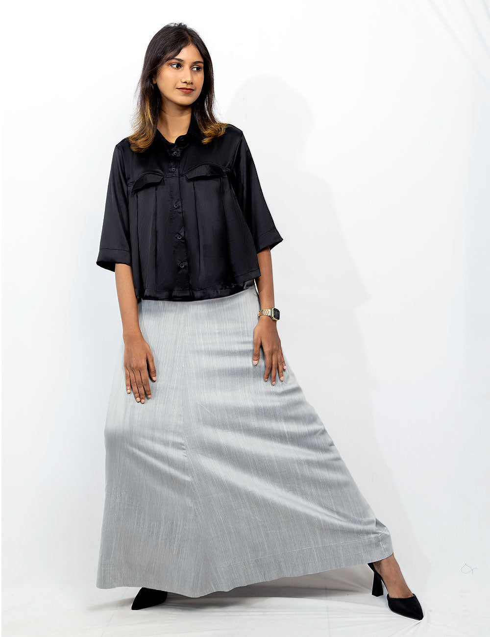 Silver Surfer – Comfy Silver Sand Skirt