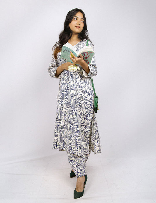 The Cottort – Long Edition – Blue & White Cotton Kurti & Pants