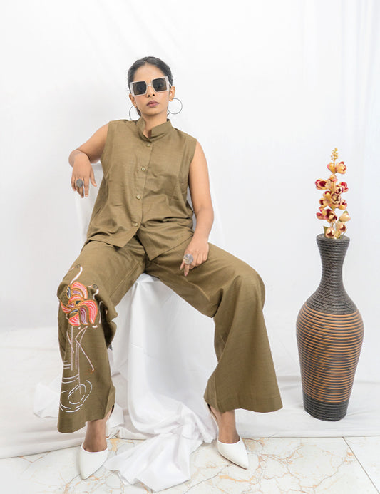 The Handmaiden’s Pet Co-Ords – Olive Green Professional Twin Set