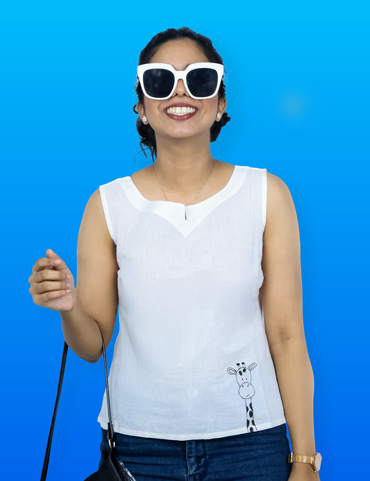 The White Giraffe - Cotton Candy short top